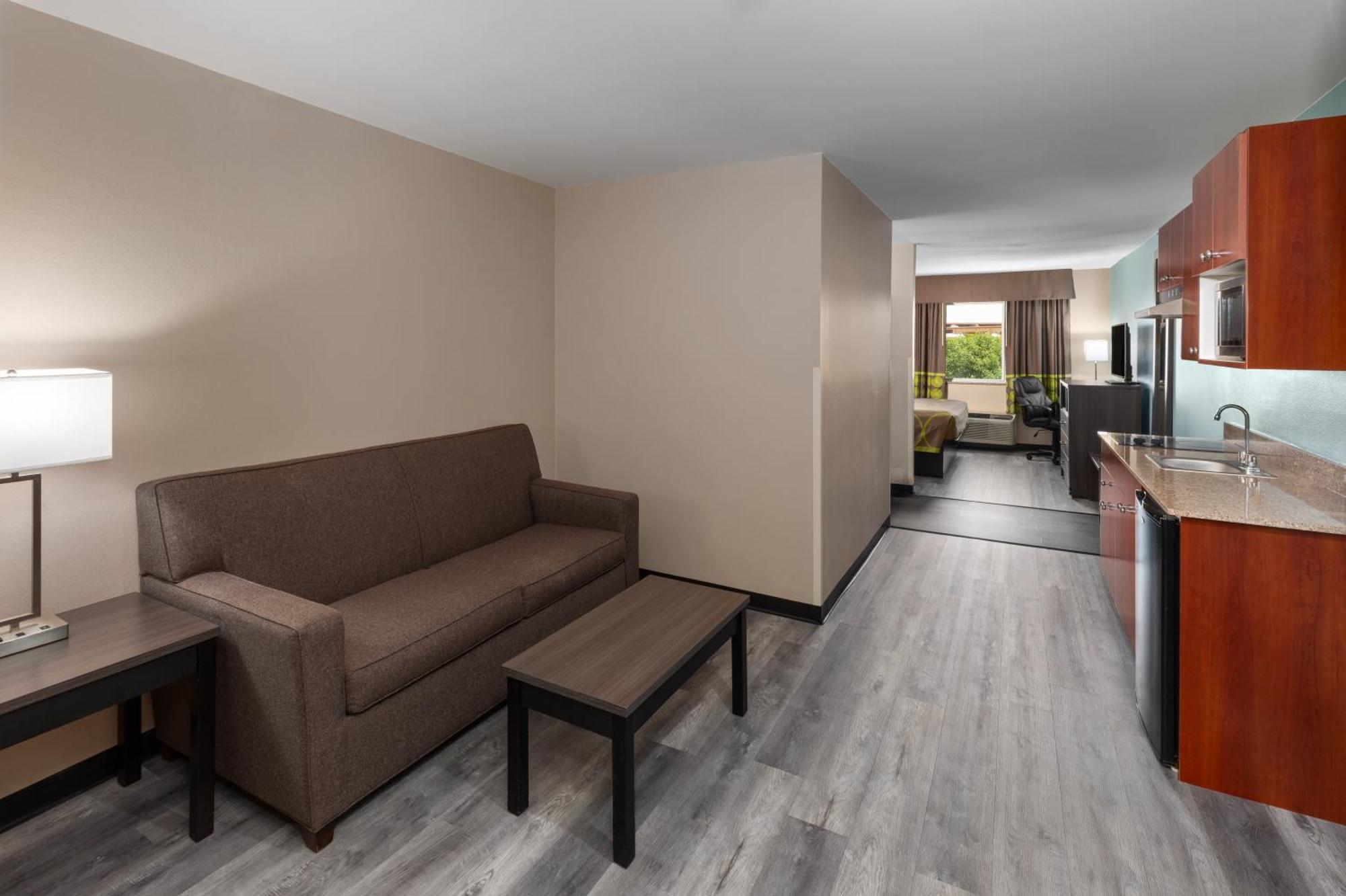 Super 8 By Wyndham Lubbock West Ξενοδοχείο Εξωτερικό φωτογραφία