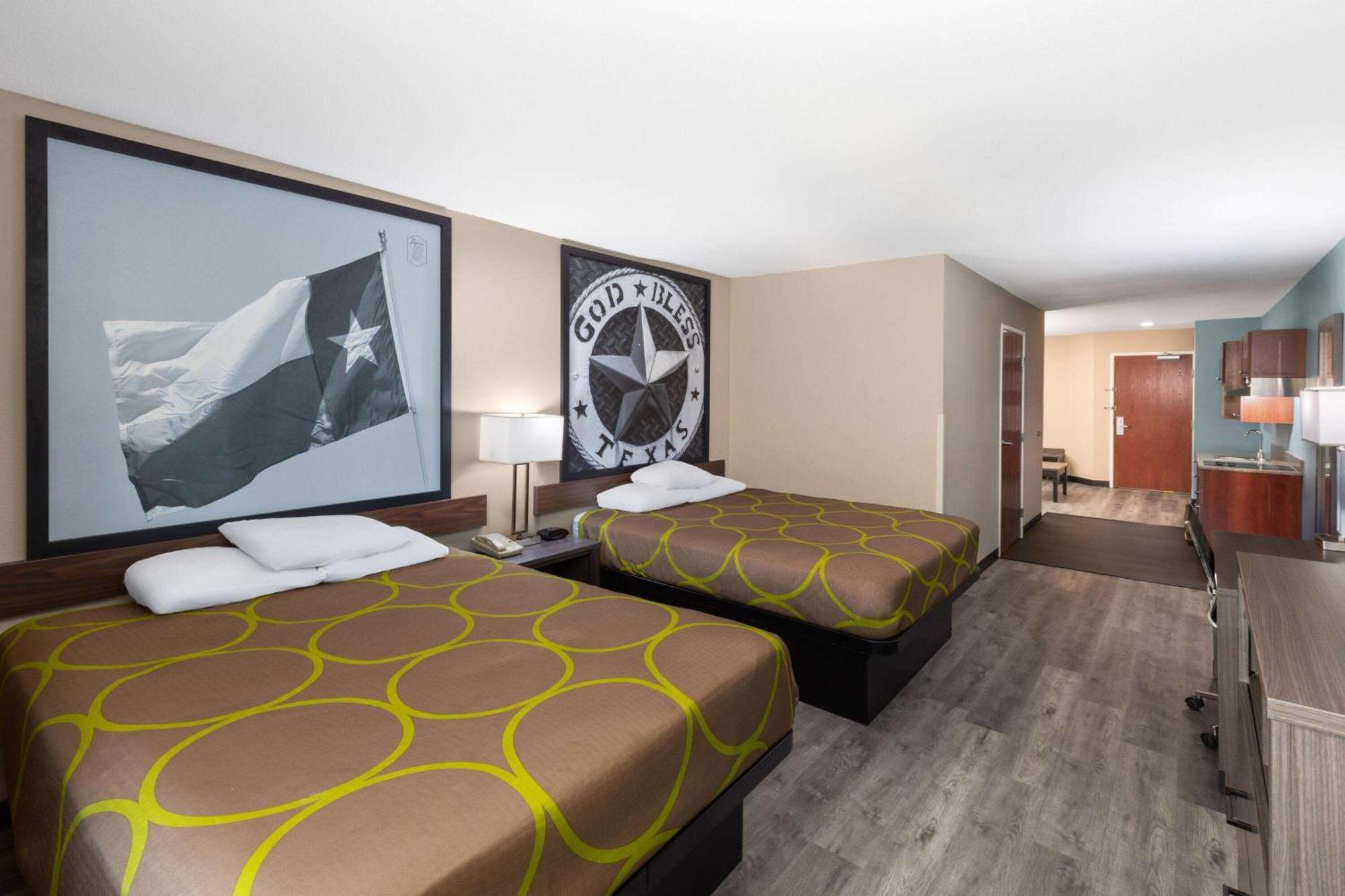 Super 8 By Wyndham Lubbock West Ξενοδοχείο Εξωτερικό φωτογραφία