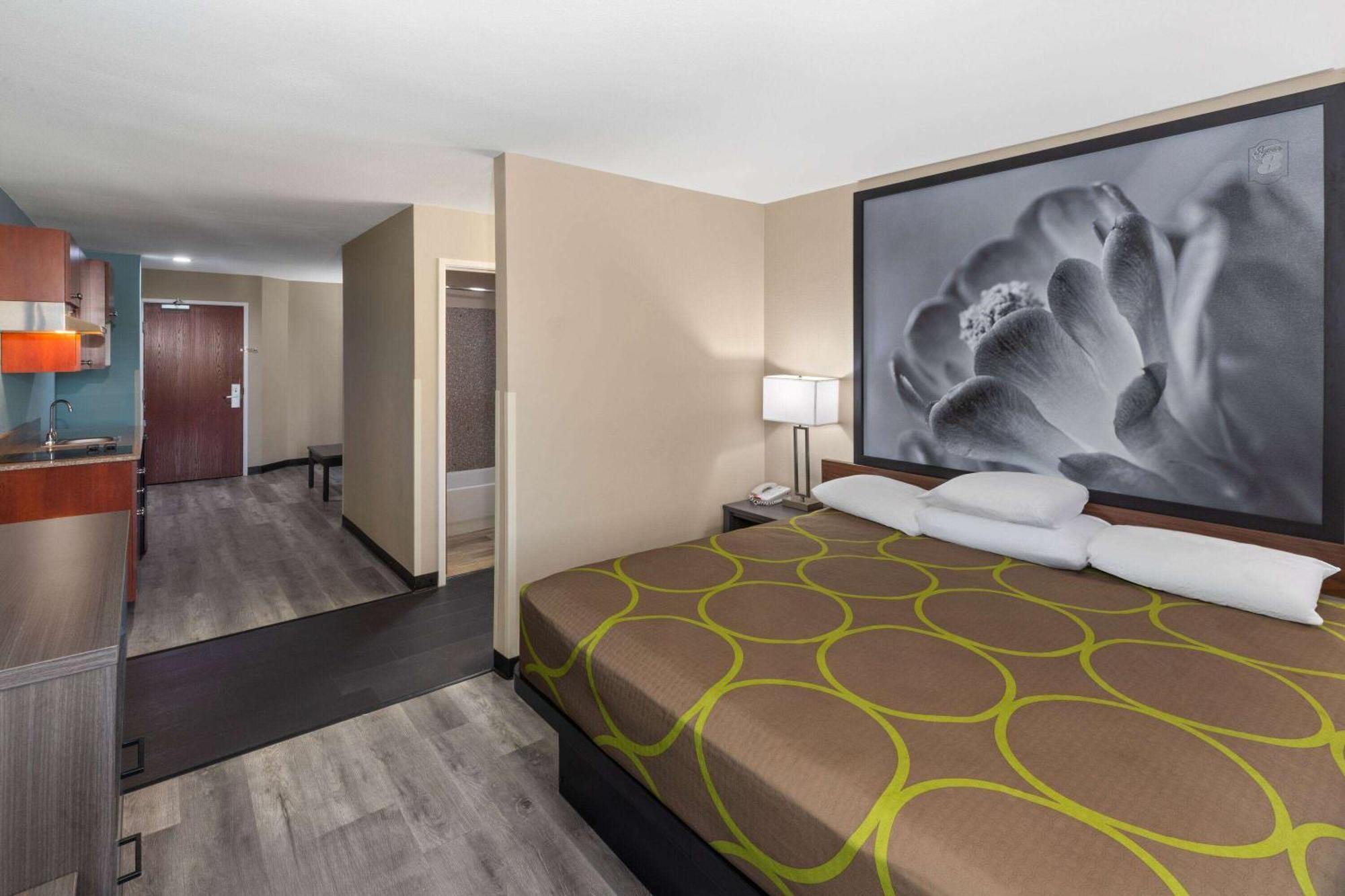 Super 8 By Wyndham Lubbock West Ξενοδοχείο Εξωτερικό φωτογραφία